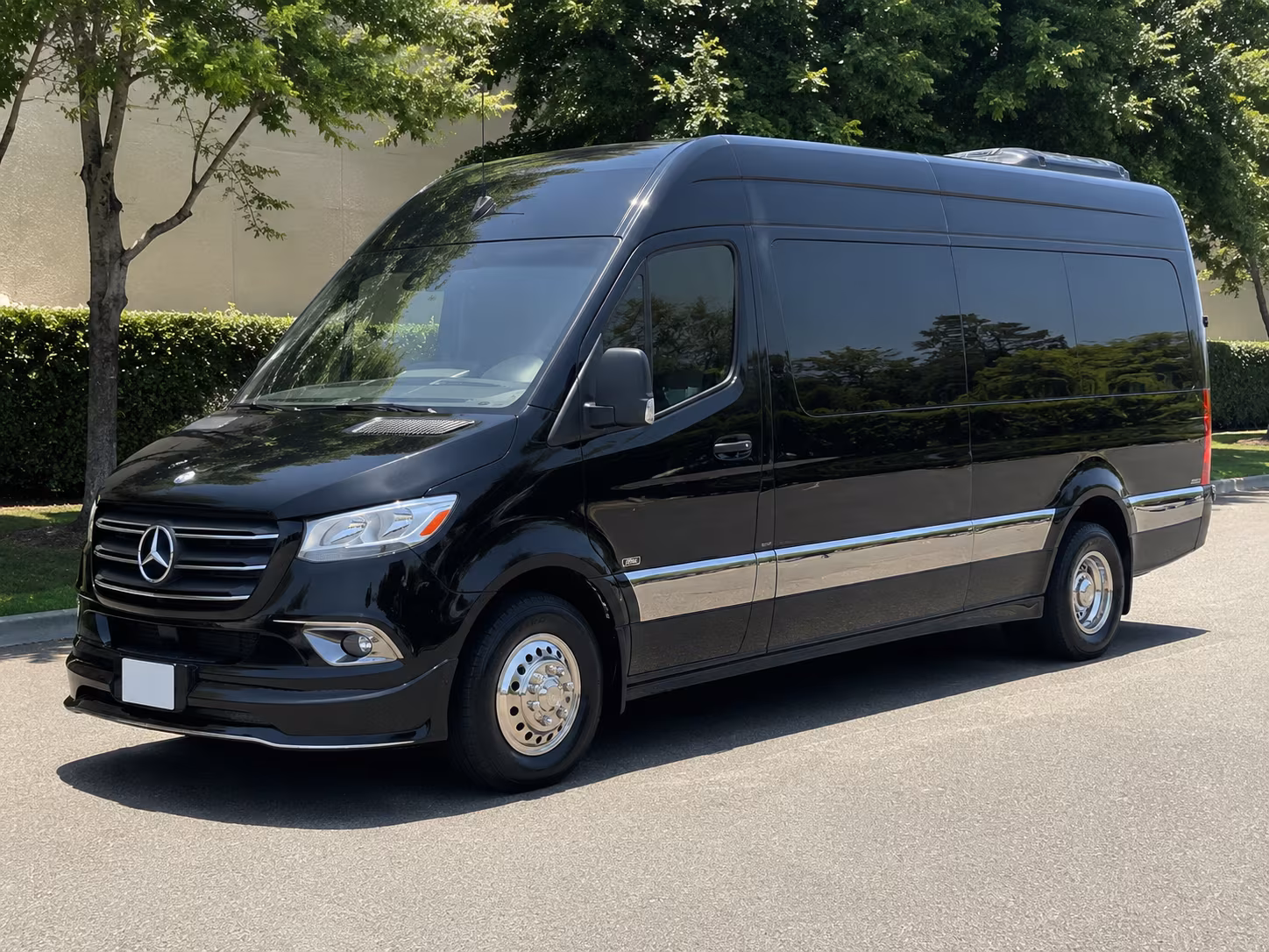Lenexa Wedding Transportation & Shuttle Service