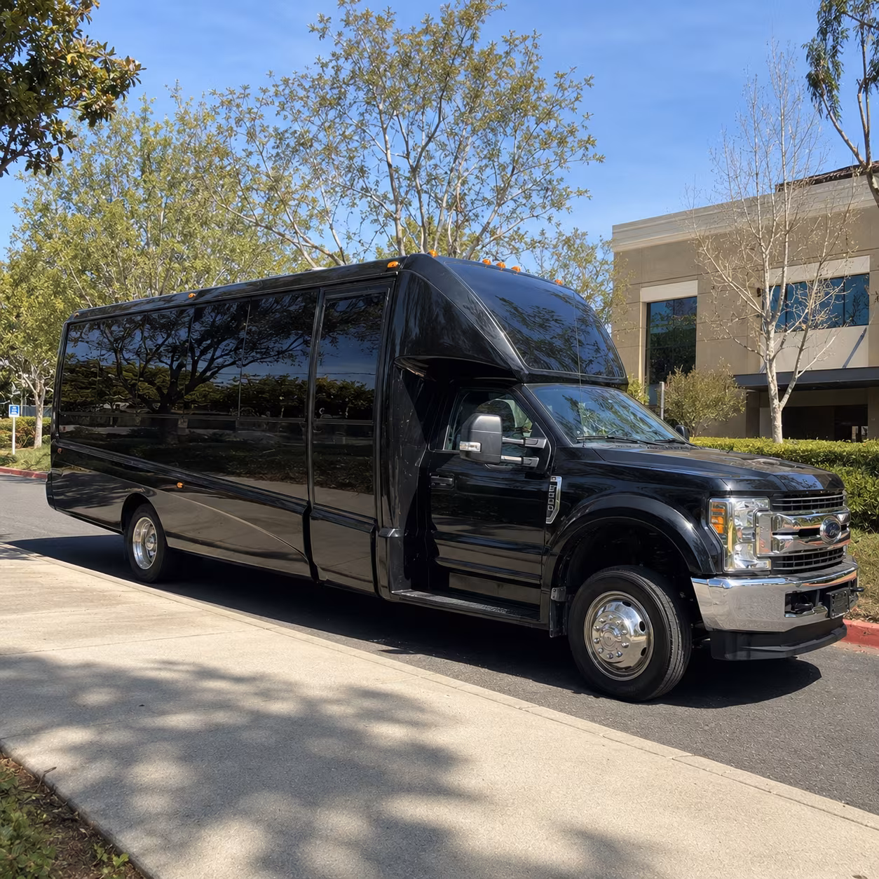 Olathe Birthday, Sweet 16, & Quinceañera Transportation party bus exterior
