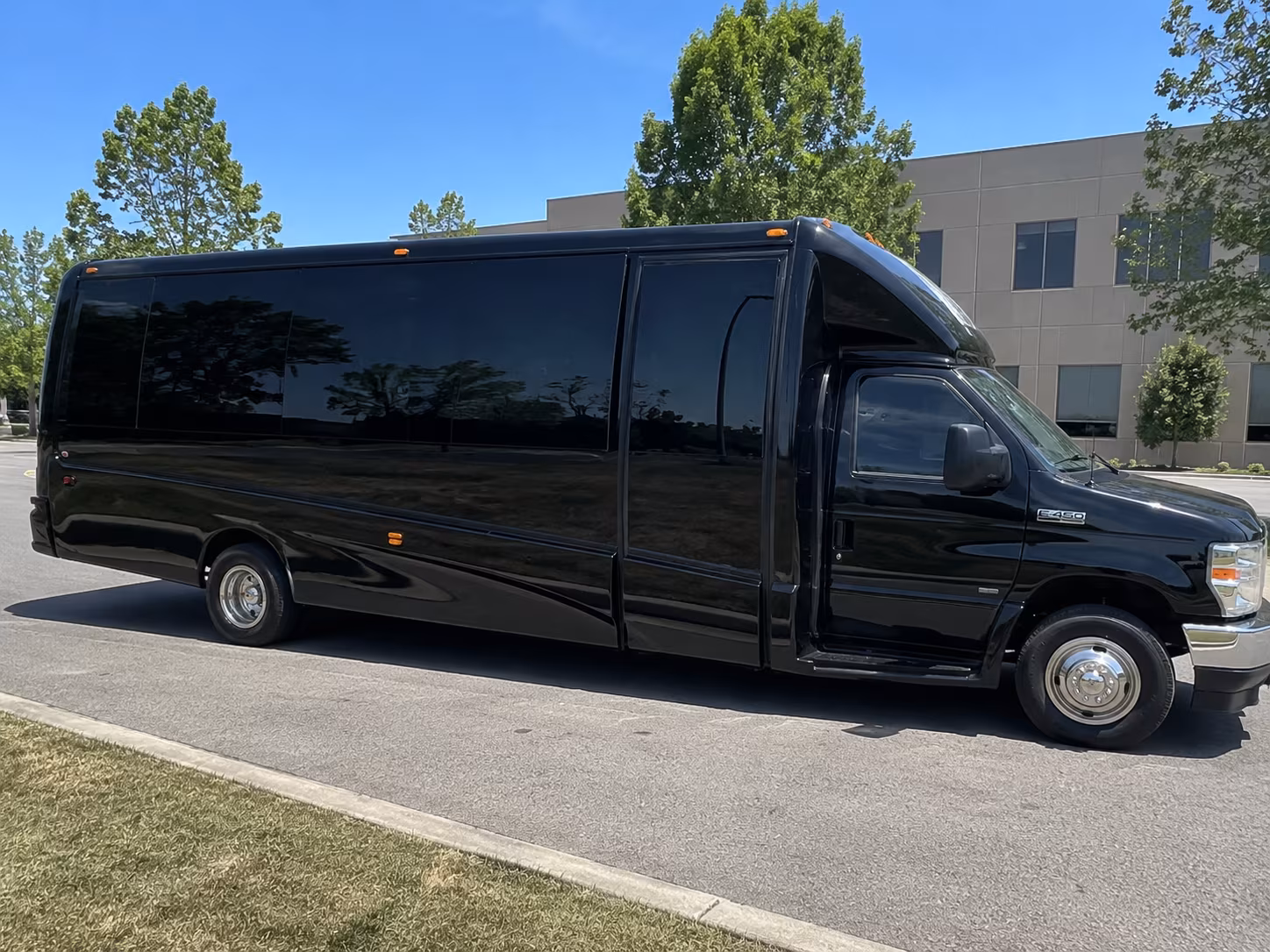 Olathe Prom & Homecoming Transportation group transportation