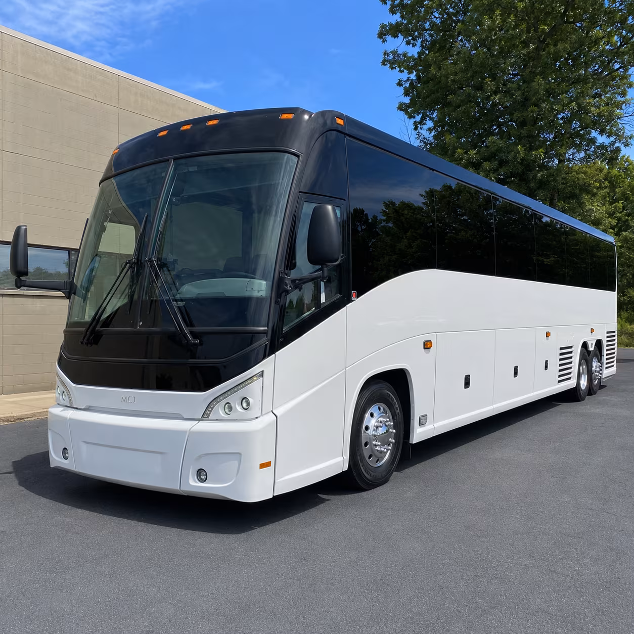 Overland Park Wedding Transportation & Shuttle Service